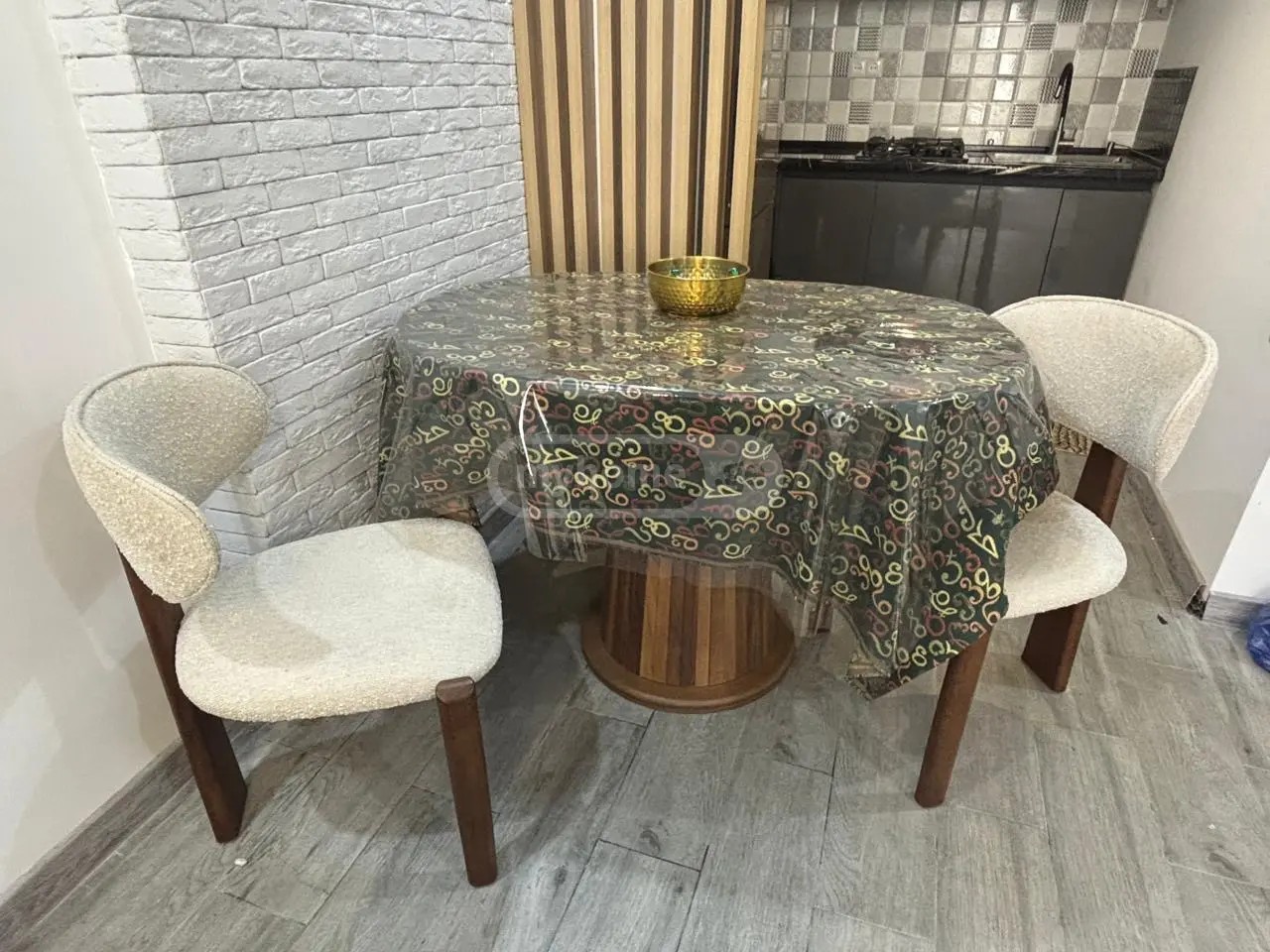 ბაგრატიონის ქუჩა 196 - 3 rooms