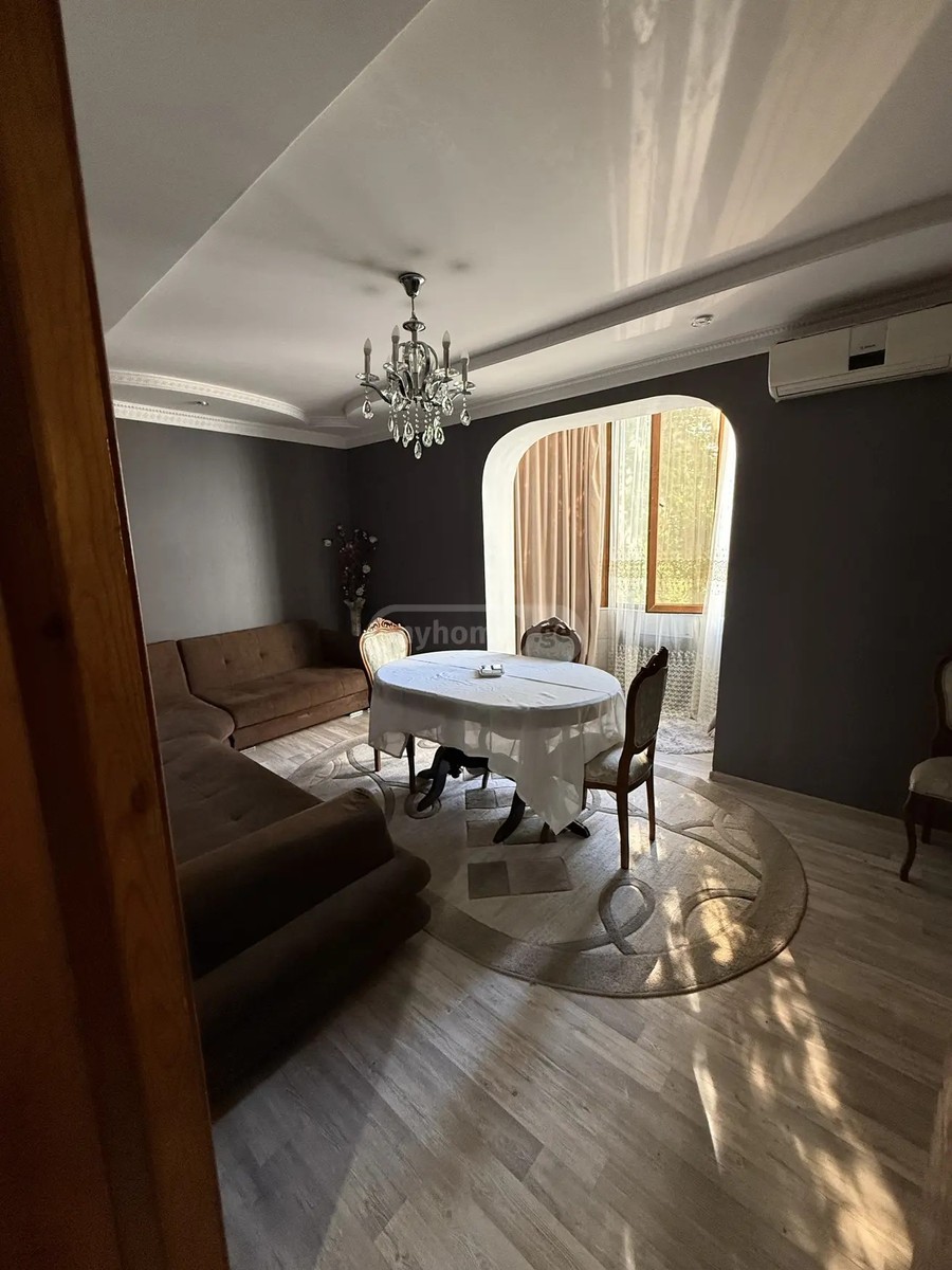 ბუხაიძის ქ. 32 - 2 rooms