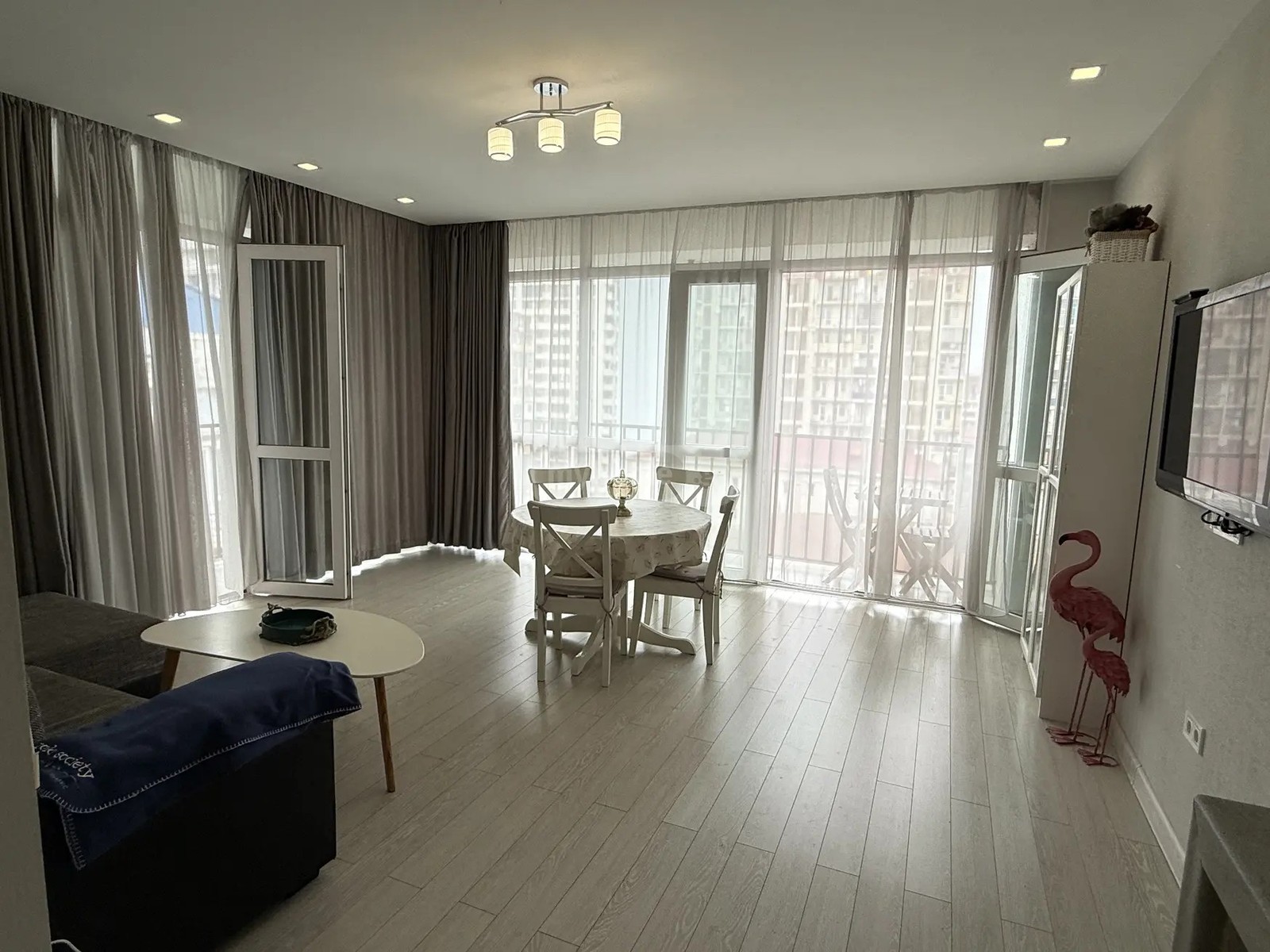 ლერმონტოვი მ. ქუჩა 31 - 3 rooms