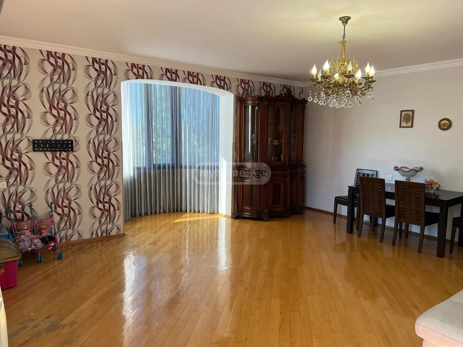 ბუხაიძის ქ.  - 3 rooms