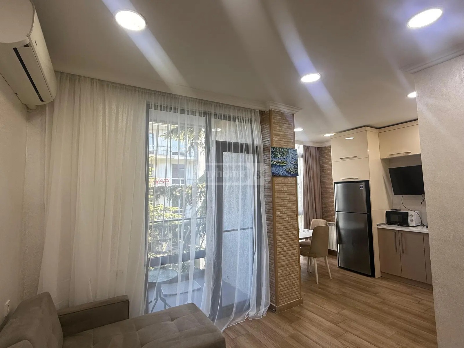 ბარათაშვილი ნ. ქ. 24 - 2 rooms