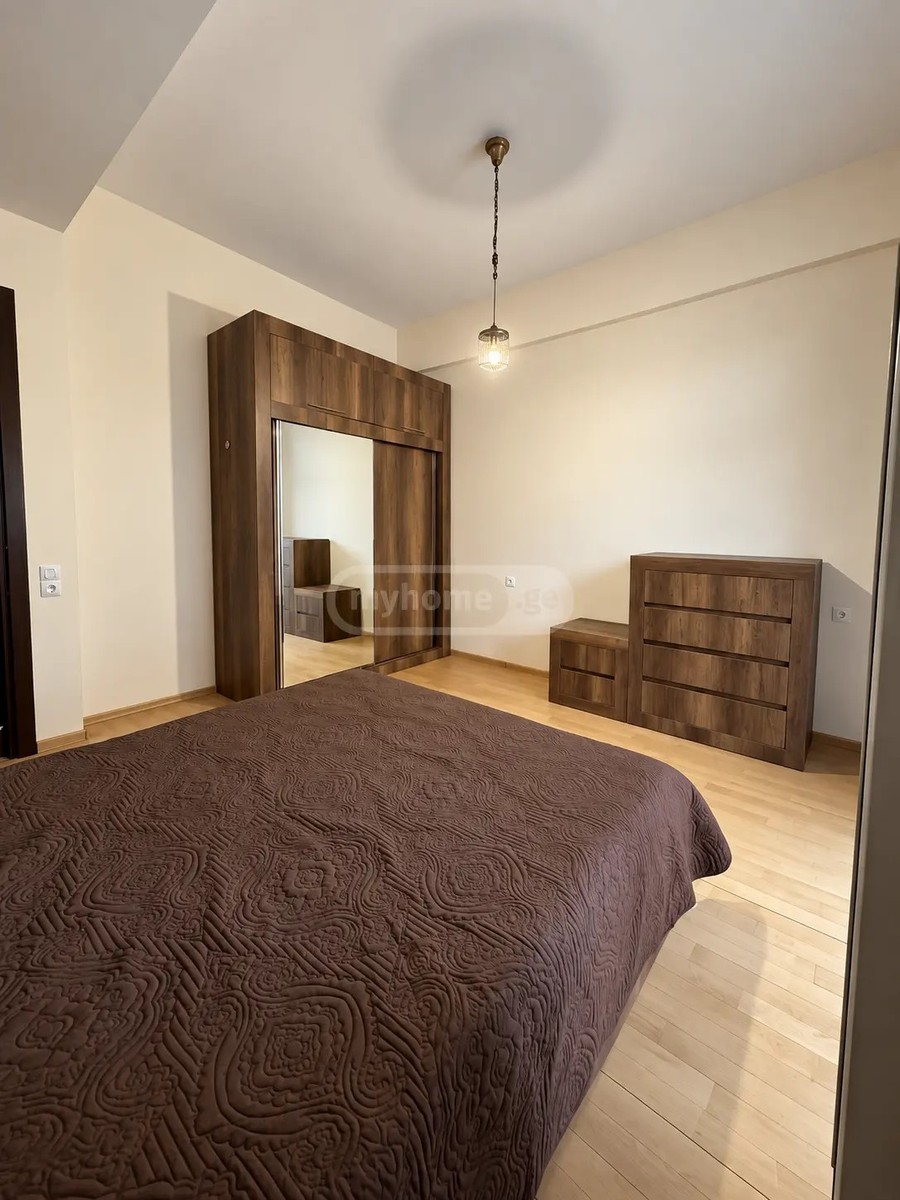 ასლანიდი პ. ქუჩა  - 3 rooms