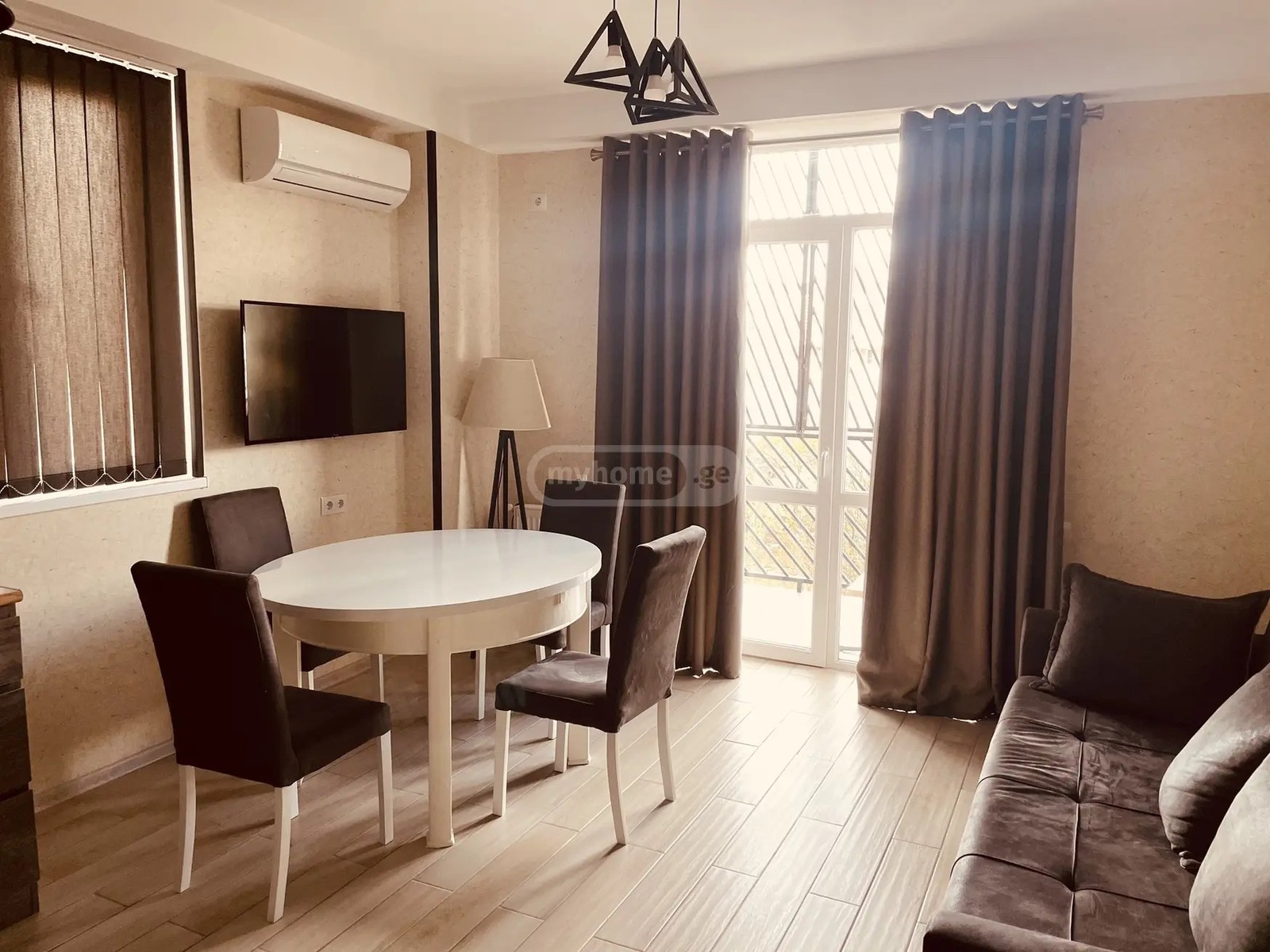 ხატაეთის ქ. 39 - 2 rooms