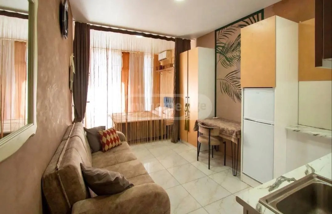 ანგისის II ჩიხი 8 - 1 rooms