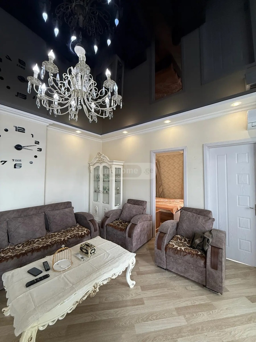 რურუა პ. ქ. 18 - 3 rooms