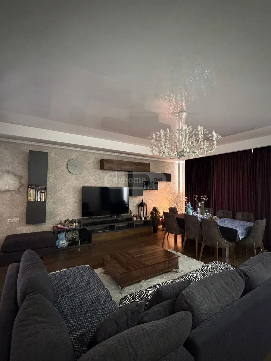 თინათინის  ქ. 3 - 4 rooms