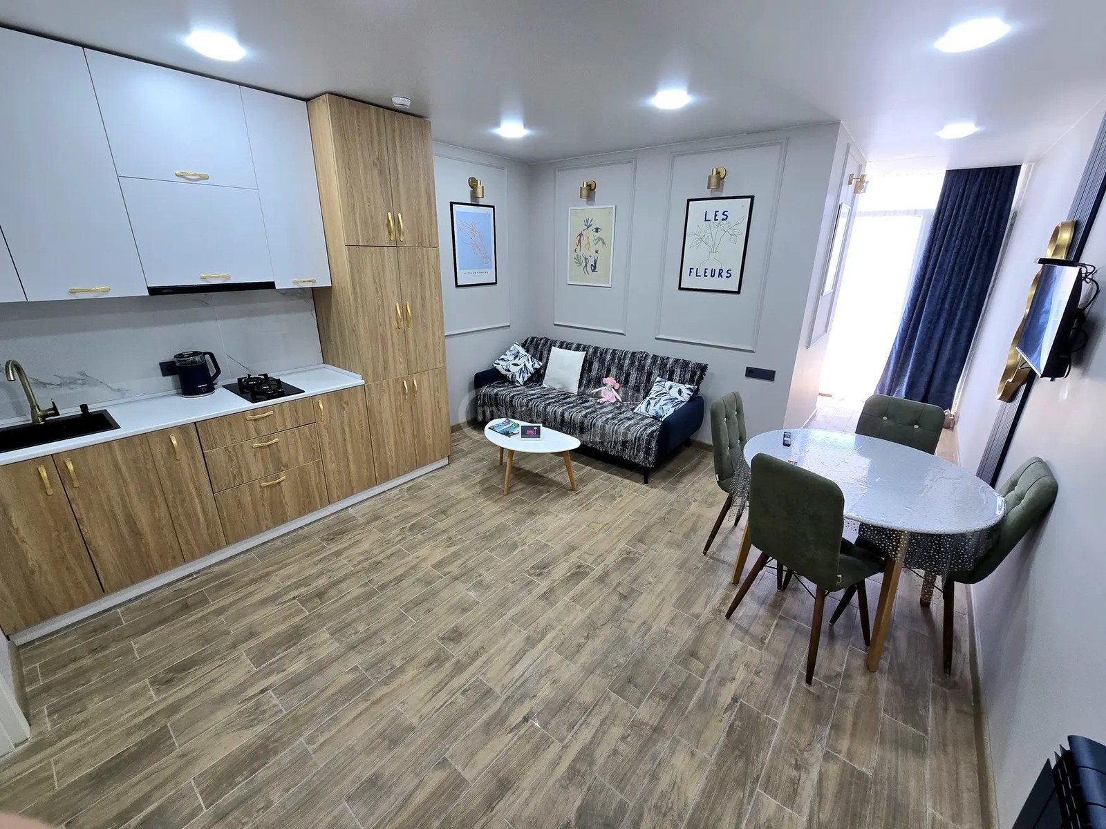 შარტავა ჟ. ქ. 27 - 2 rooms