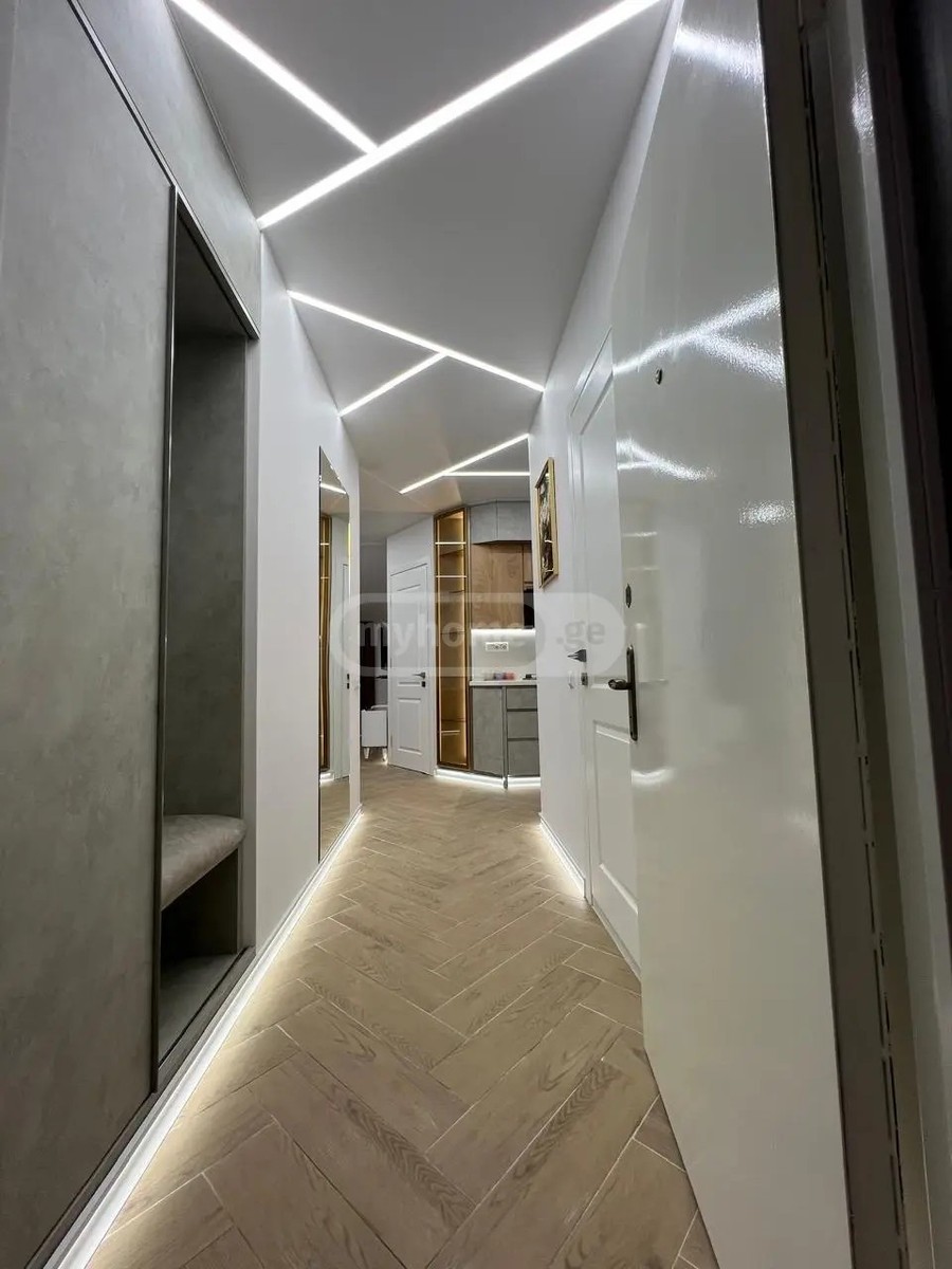 ლეონიძის ქ. 17 - 3 rooms