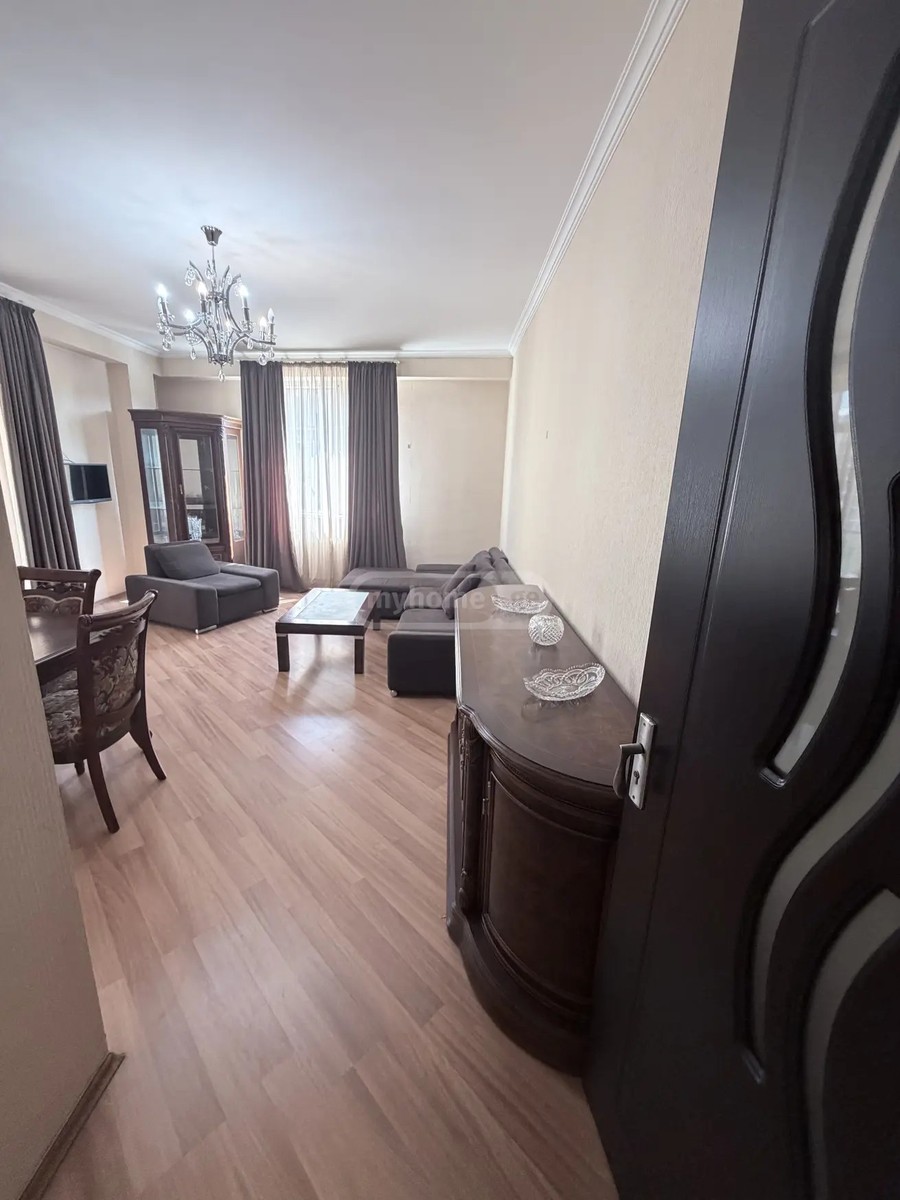 პეტრე იბერის ქ.  - 3 rooms