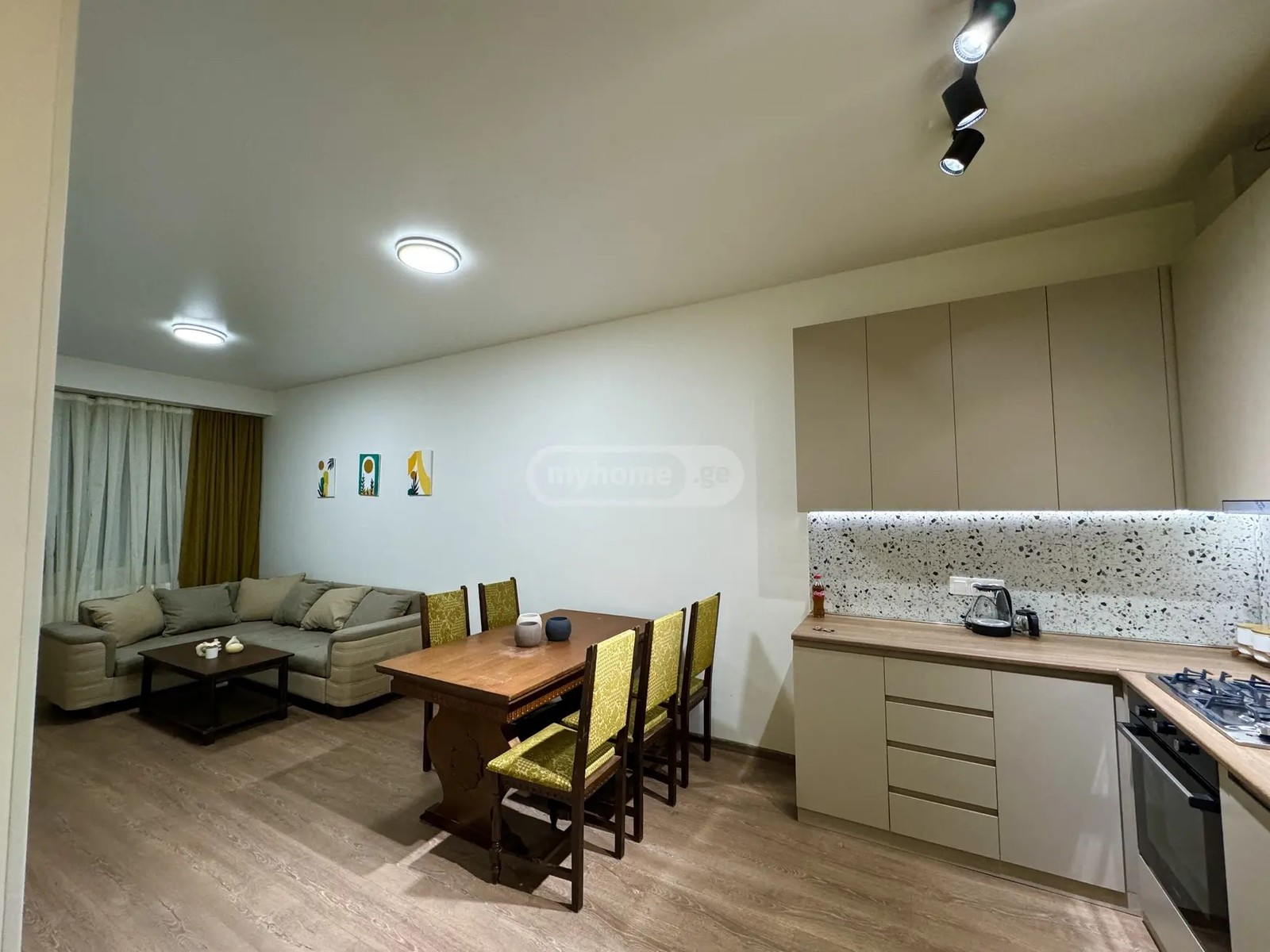 დემეტრე თავდადებულის ქუჩა 10ბ - 2 rooms