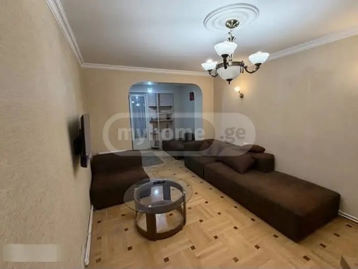 პეკინის გამზ. 1 - 3 rooms