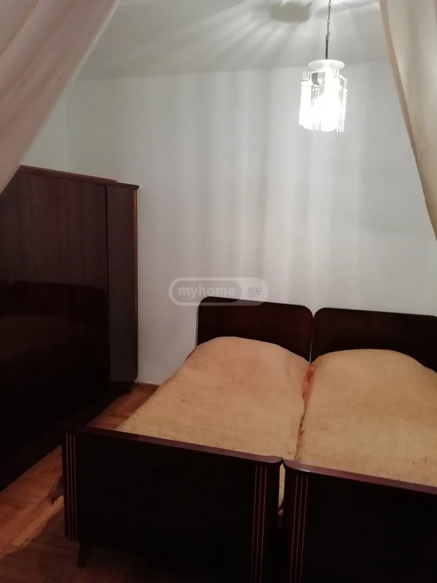 აღმაშენებლის გამზ.  - 2 rooms