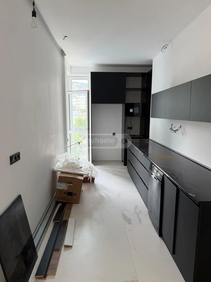 მარშალ გელოვანის გამზ. 52 - 3 rooms