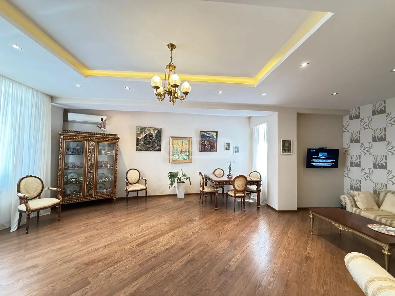 აბულაძე თ. ქუჩა  - 4 rooms