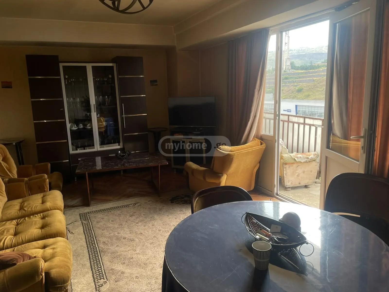 ახმეტელი ს. ქუჩა 13 - 4 rooms