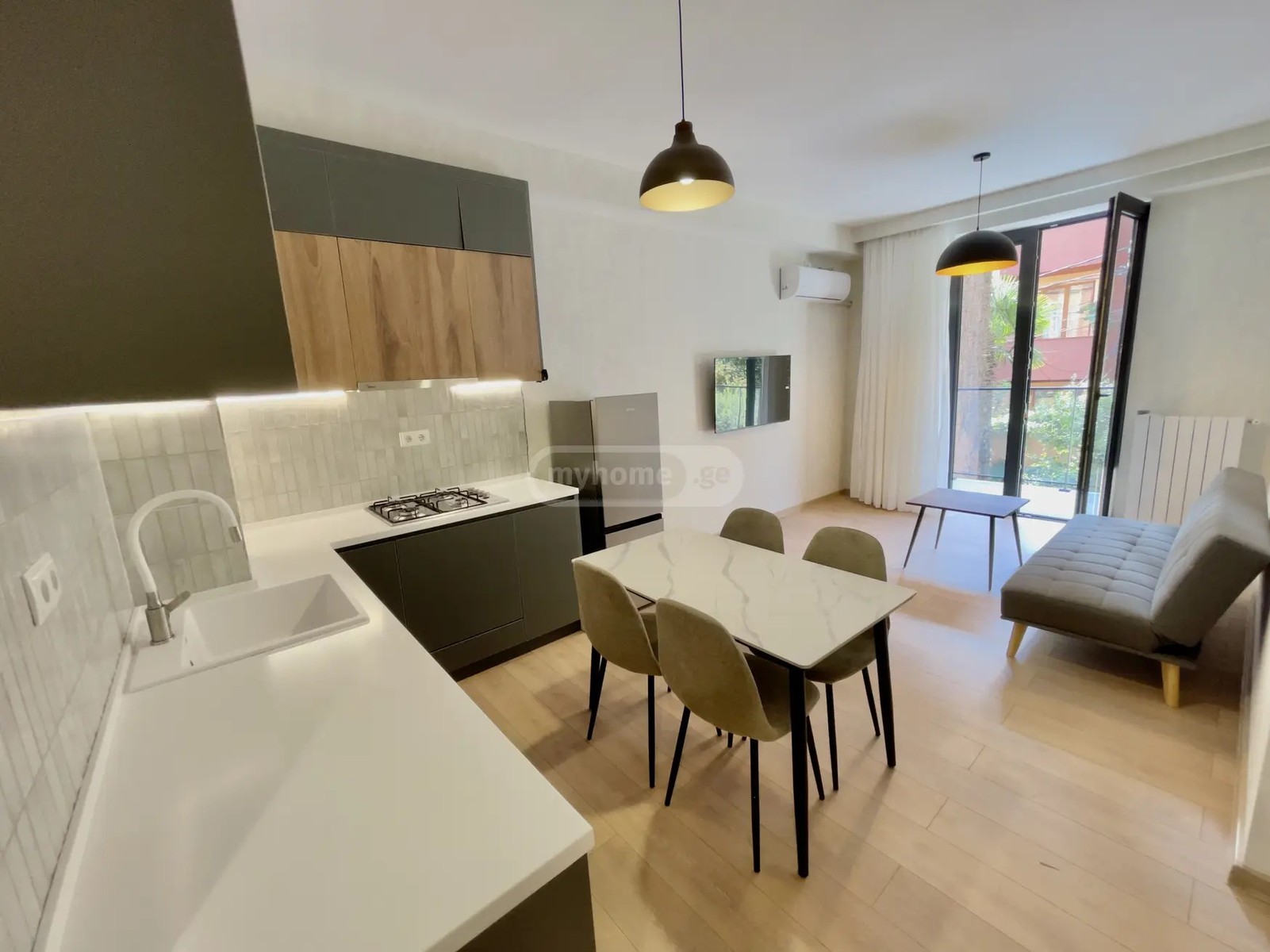 ოჩამჩირის ქ. 7ა - 3 rooms