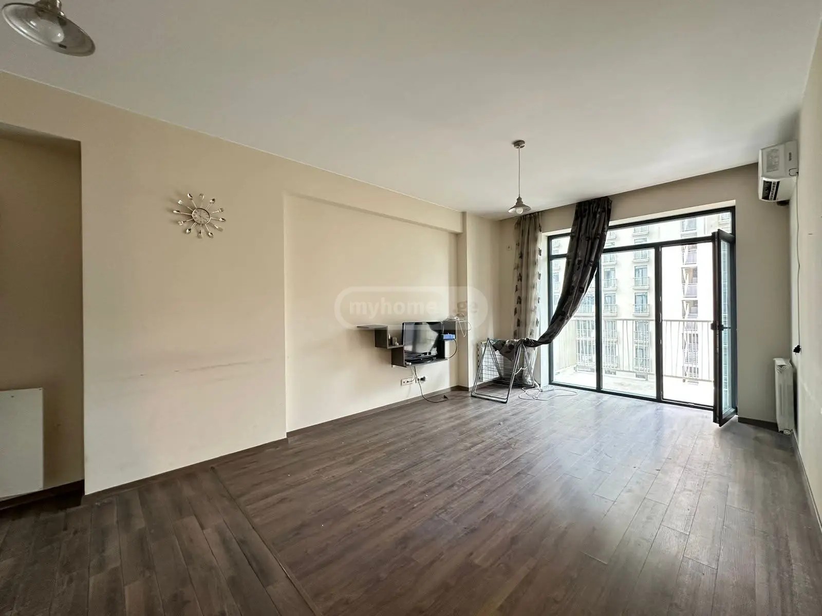 კარტოზია გ. ქ. 10 - 3 rooms