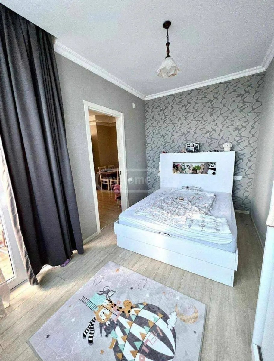 ინასარიძის ქ. 4 - 3 rooms
