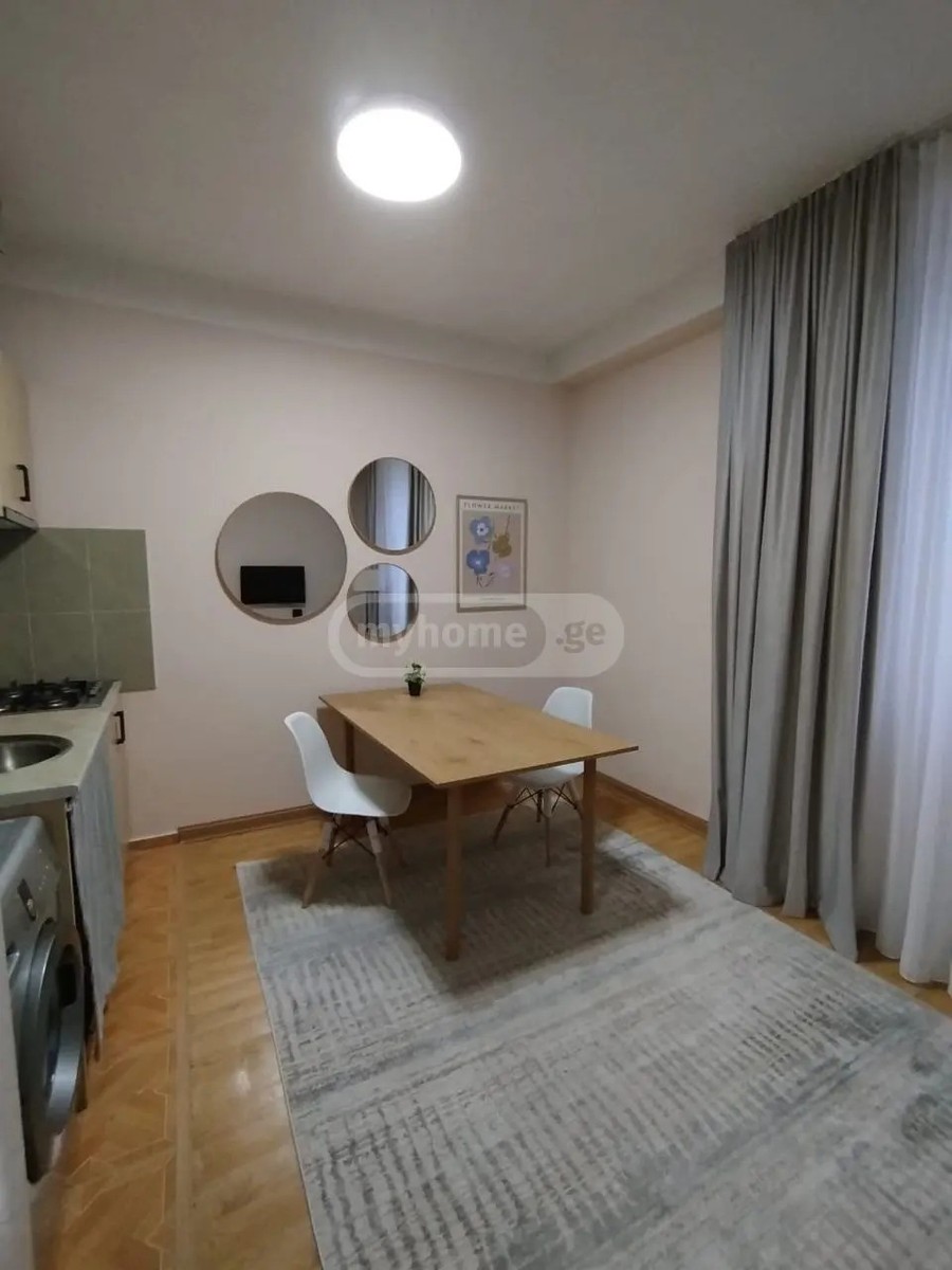 კ. გამსახურდიას ქუჩა 42 - 2 rooms