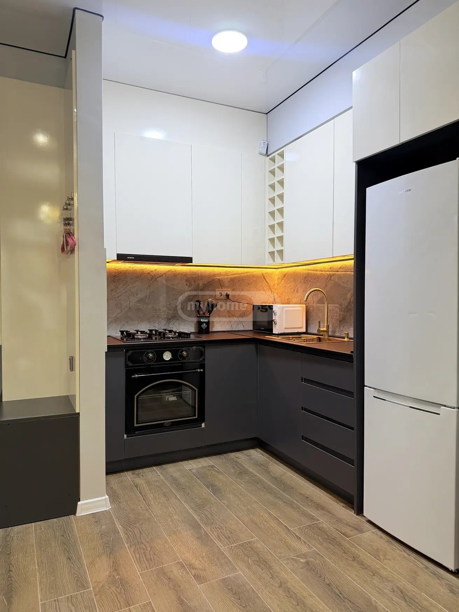 კალოუბნის ქ. 18 - 2 rooms
