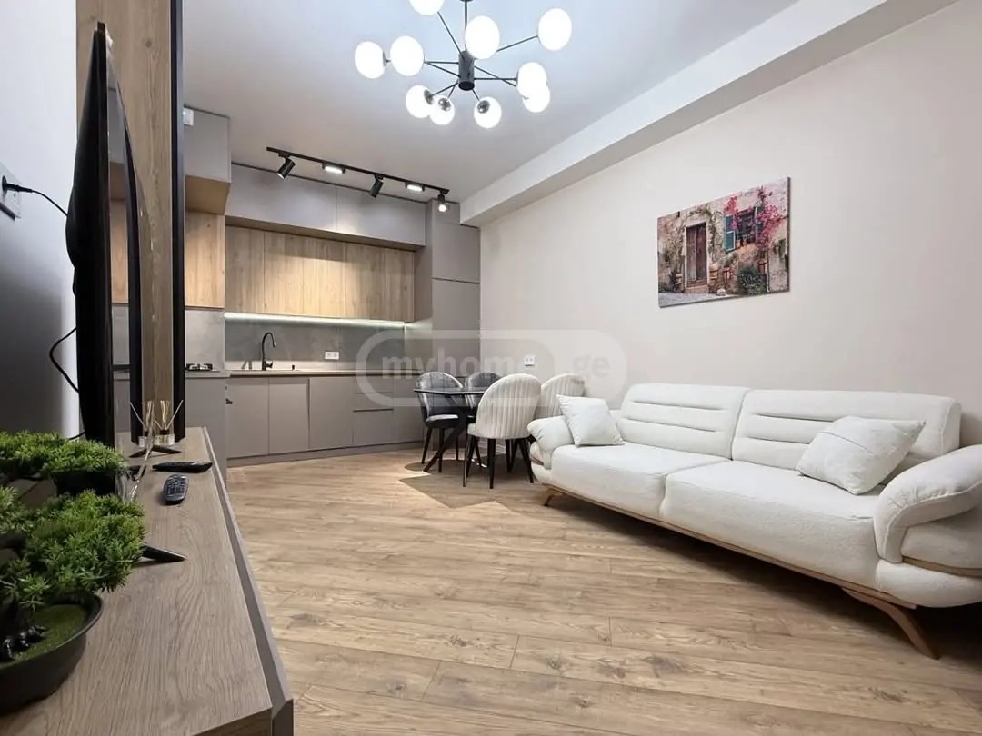 თეიმურაზ I ქ. 18 - 3 rooms