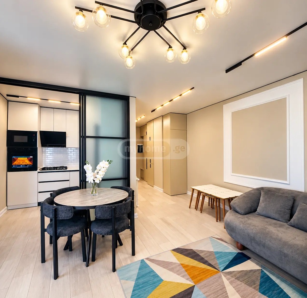 ინასარიძის ქ. 7 - 4 rooms