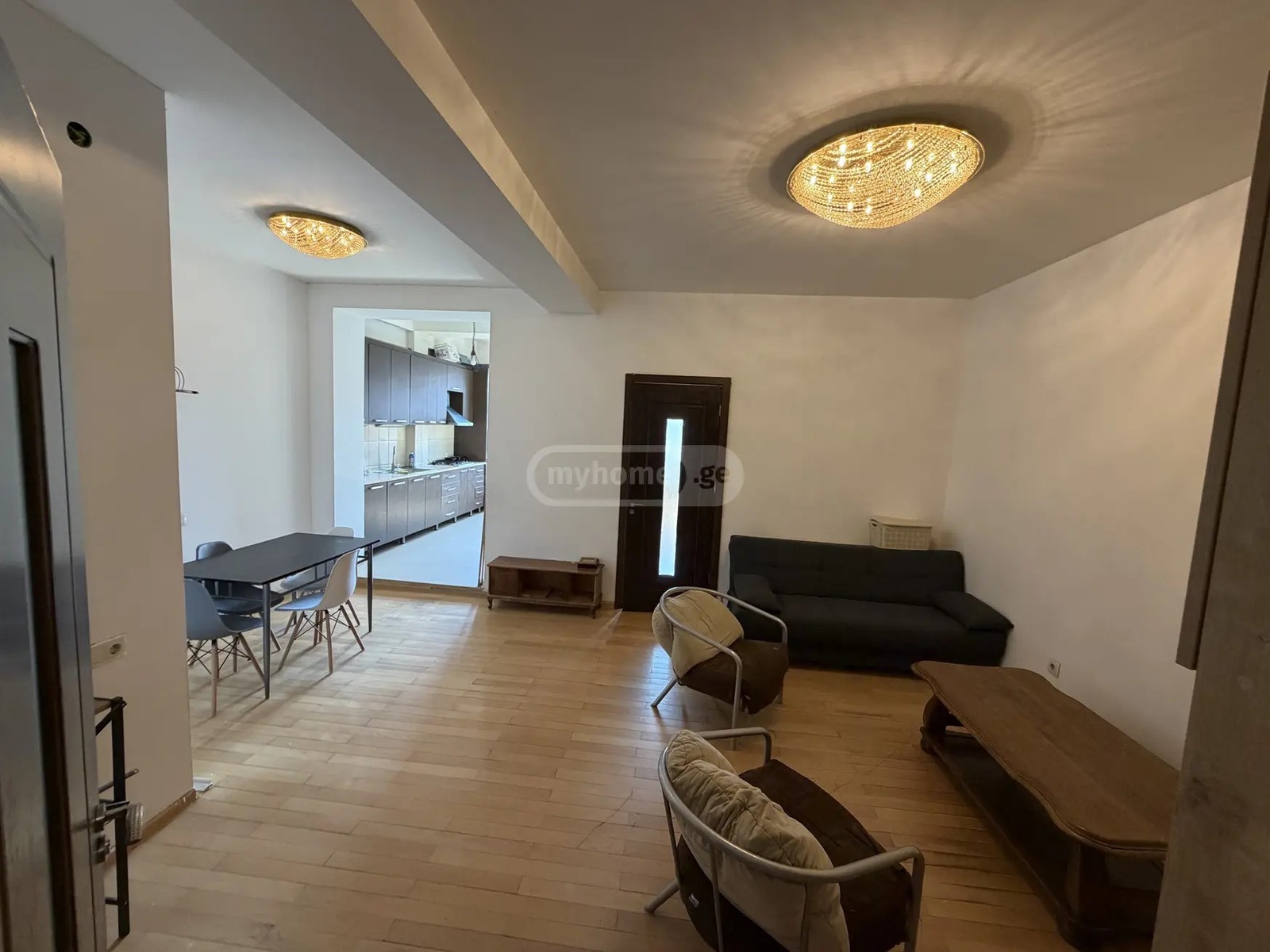 კოსტავა მ. ქ. 76 - 3 rooms