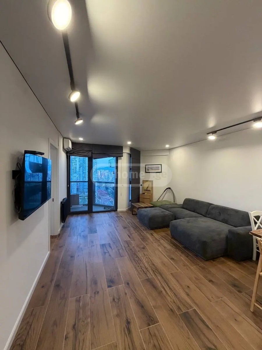 აბუსერიძე ტ. ქ. 13 - 2 rooms