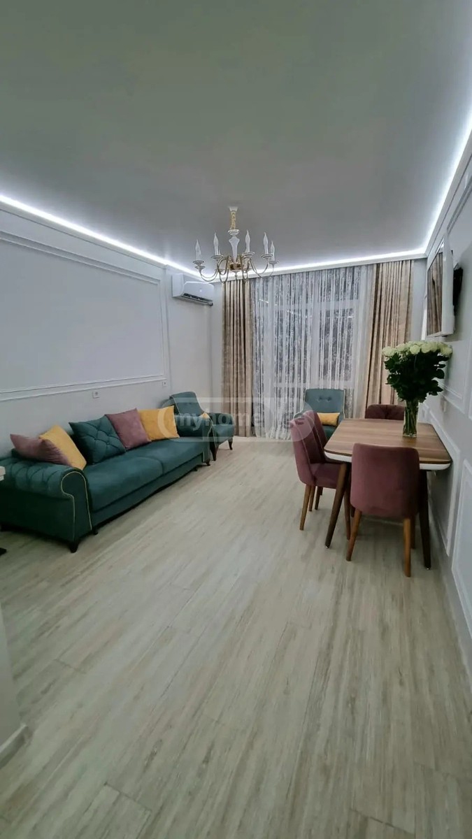 აბუსერიძე ტ. ქ. 5 - 3 rooms