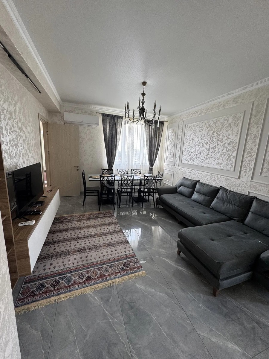 ადლიის ქ.  - 4 rooms