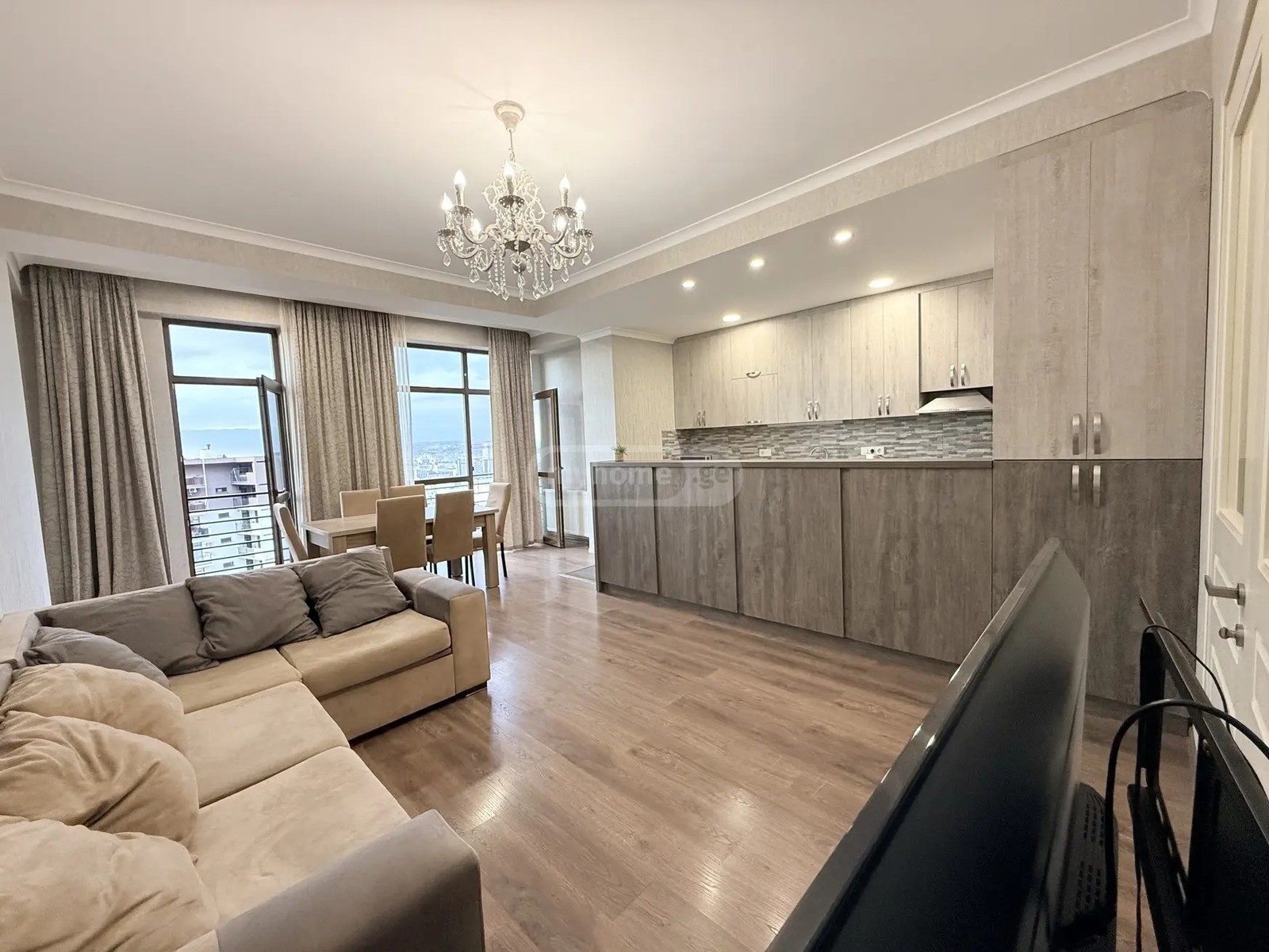 შატბერაშვილის ქ. 24 - 3 rooms