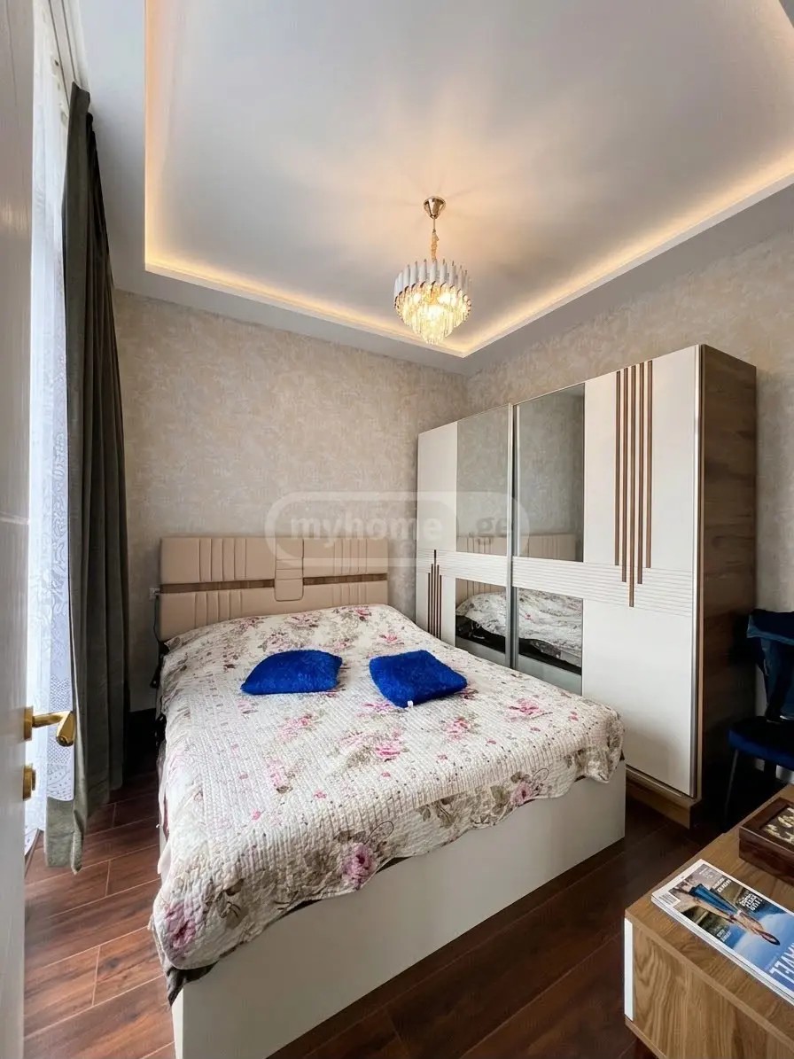 ანგისის 3 ჩიხი  - 3 rooms
