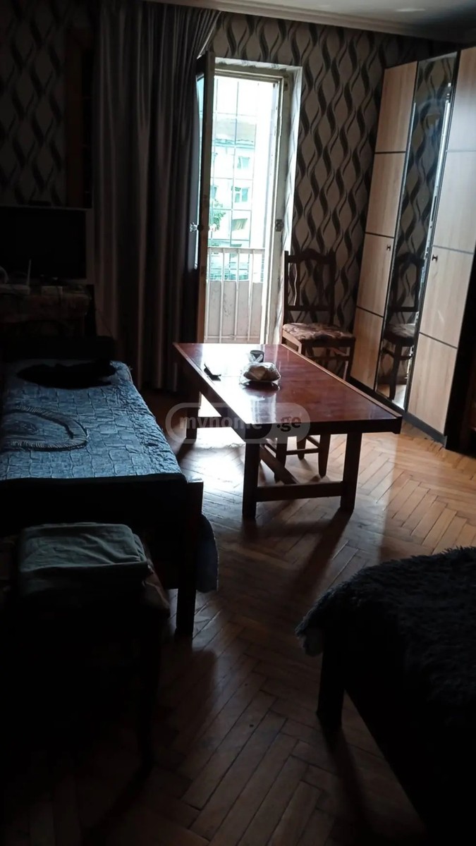 ჭავჭავაძის გამზ. 56 - 1 rooms