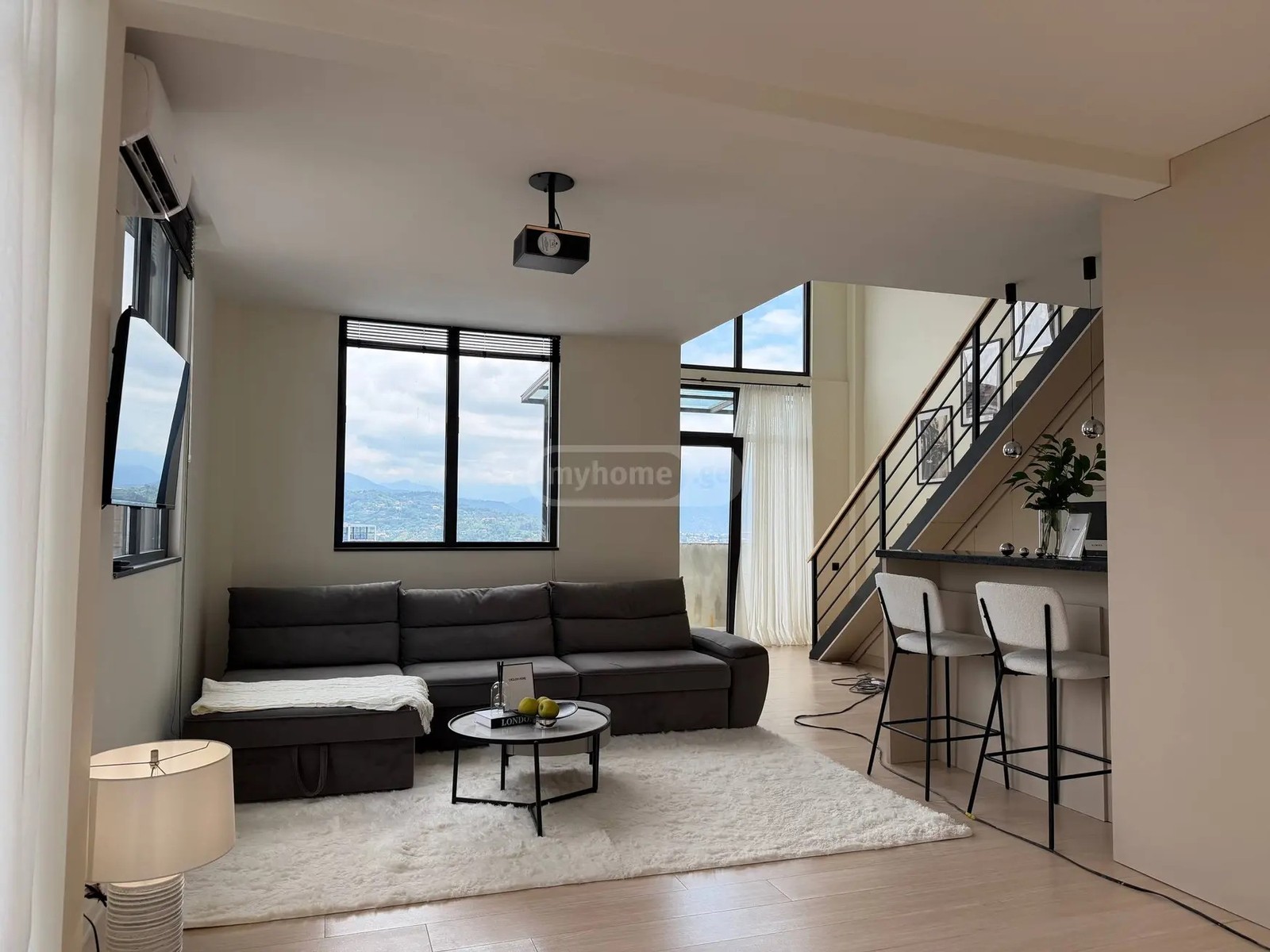 ფიროსმანის ქ. 18a - 3 rooms