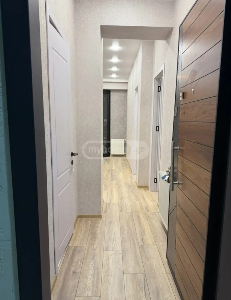 მონპერე ფ. ქ.  - 3 rooms