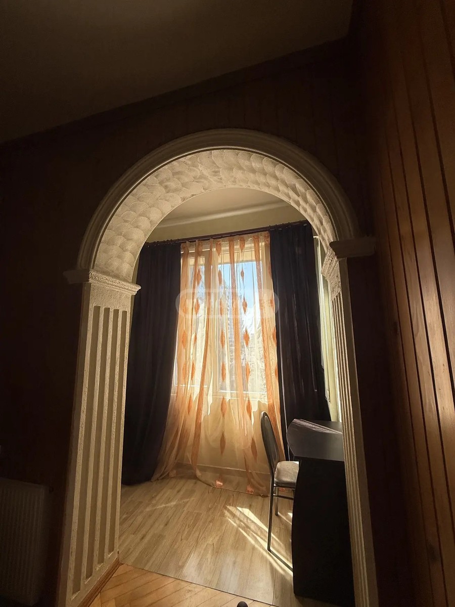 რუსთაველის ქ. 61 - 2 rooms