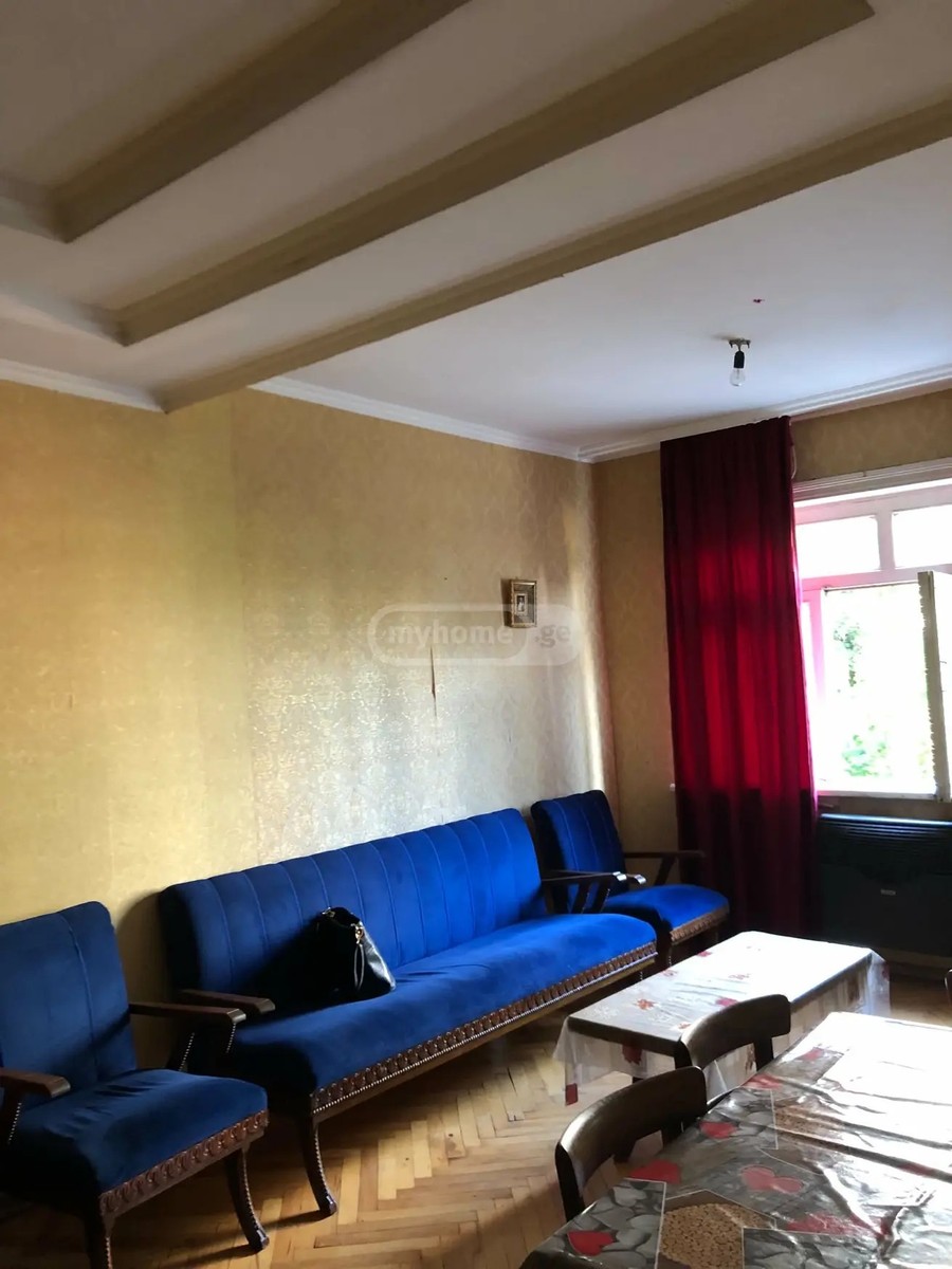 ბუკიას ქ.  - 3 rooms