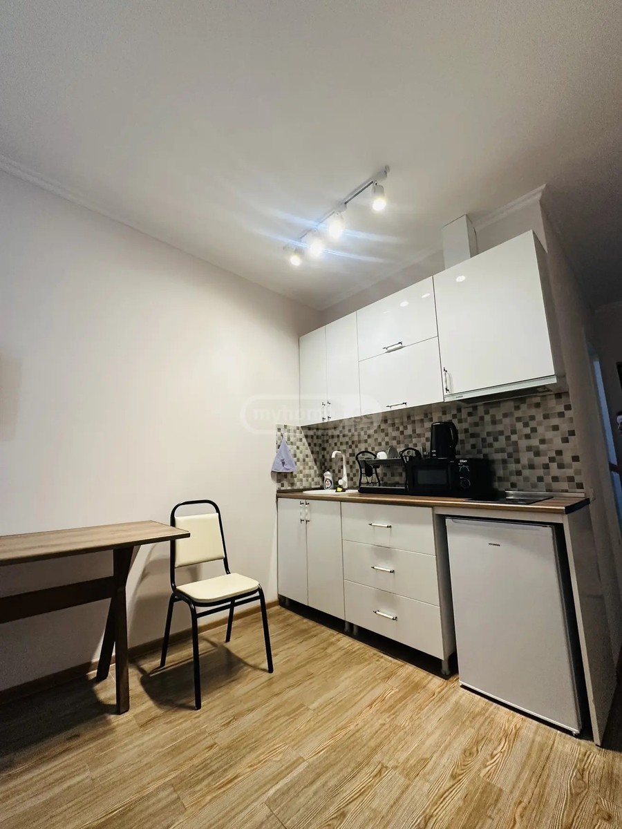 შარტავა ჟ. ქ. 8 - 1 rooms