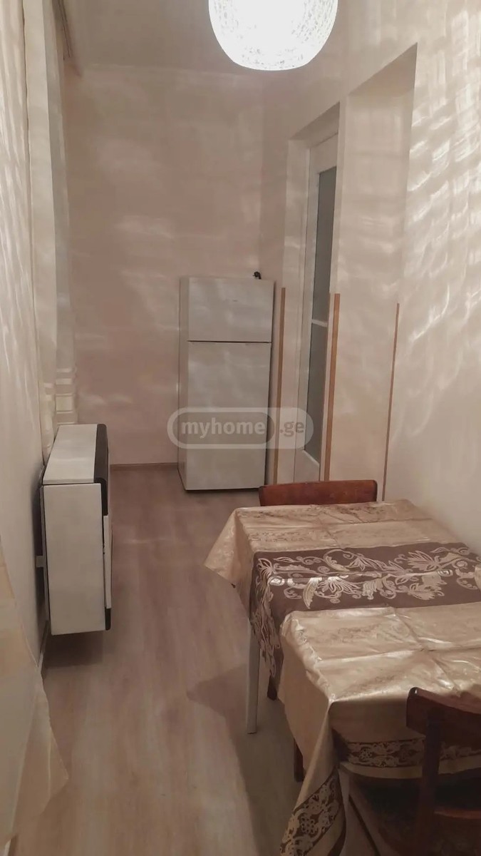 ახალგაზრდობის გამზ. 3 - 3 rooms