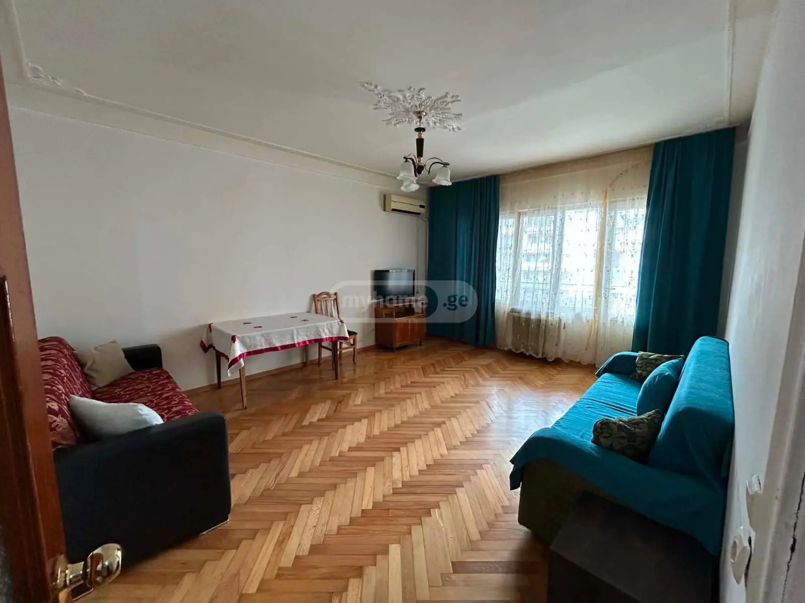 აბუსერიძე ტ. ქ. 5 - 4 rooms