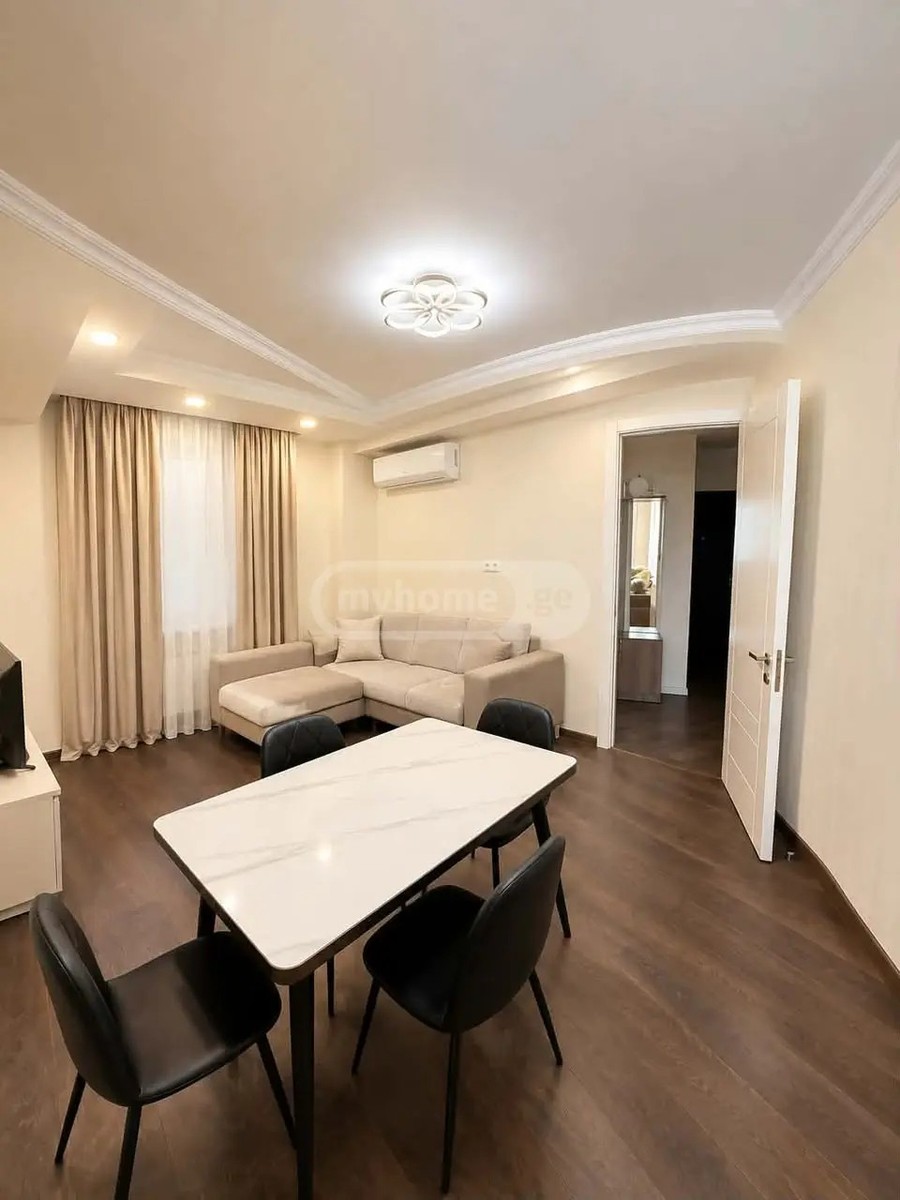 ქერჩის ქ. 34 - 4 rooms