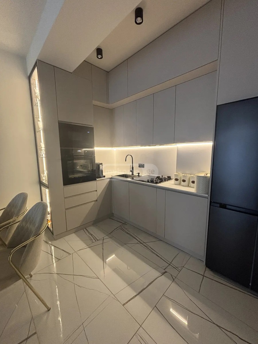 ლორთქიფანიძე გრ. ქ. 1 - 3 rooms