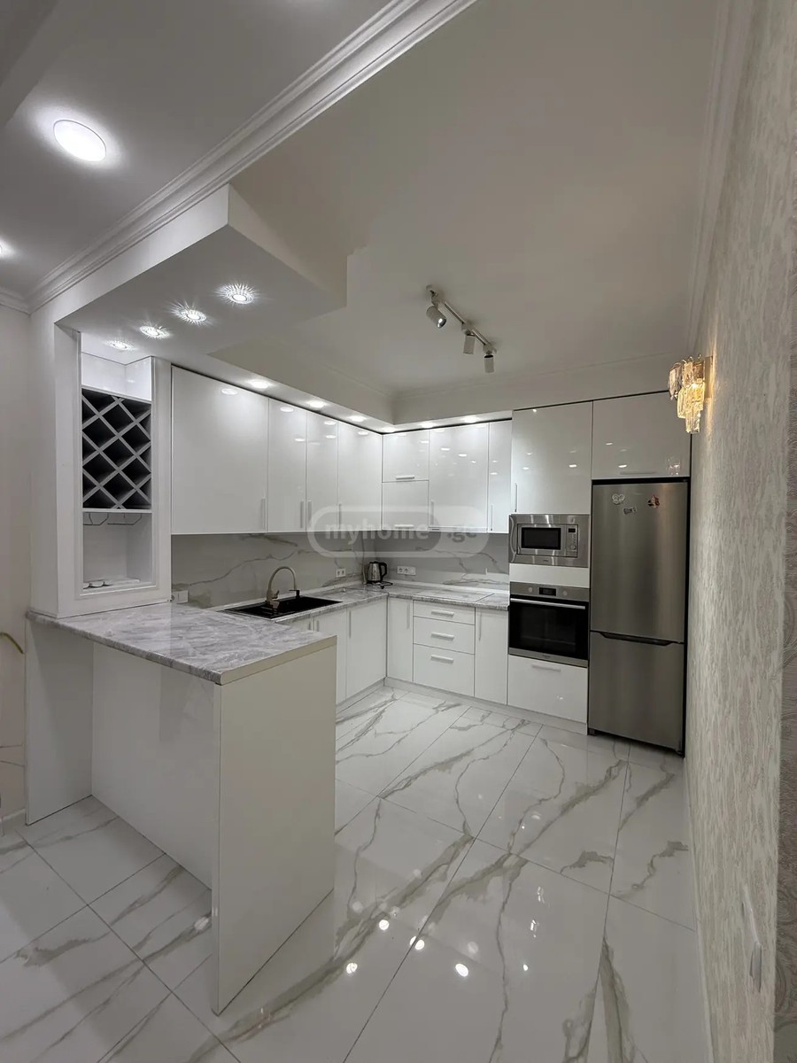 ჩხეიძე უ. ქ. 12 - 4 rooms