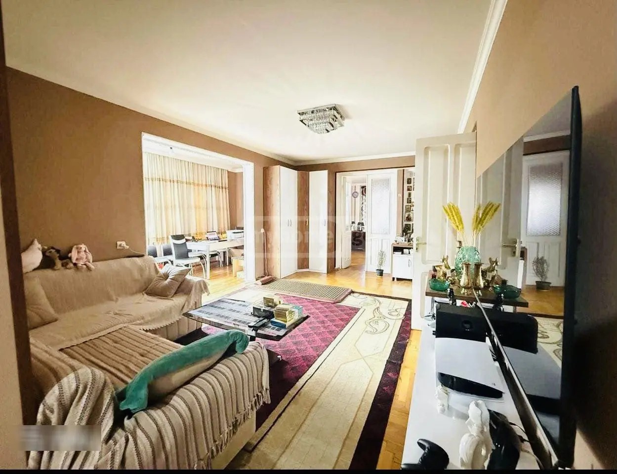 კრწანისის ქ. 16 - 5 rooms