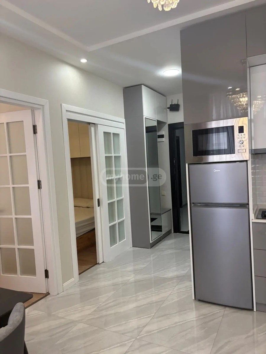 კაჩინსკი ლ. და მ. ქ.  - 3 rooms