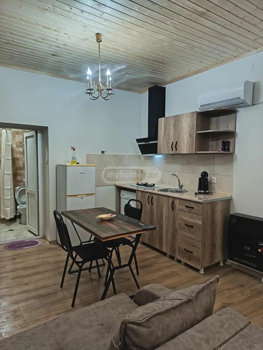 26 მაისის ქ.  - 1 rooms