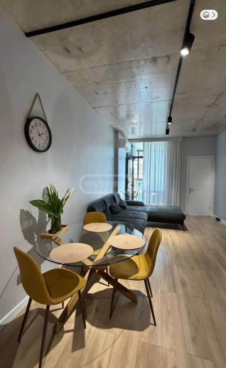 შანშიაშვილის ქ. 1 - 3 rooms