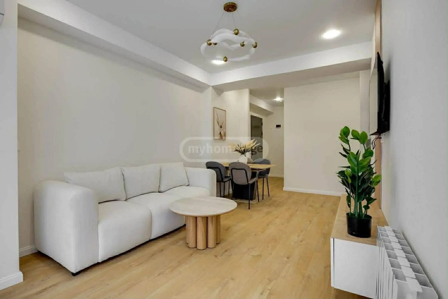 გიორგი ბრწყინვალეს ქ. 54 - 3 rooms