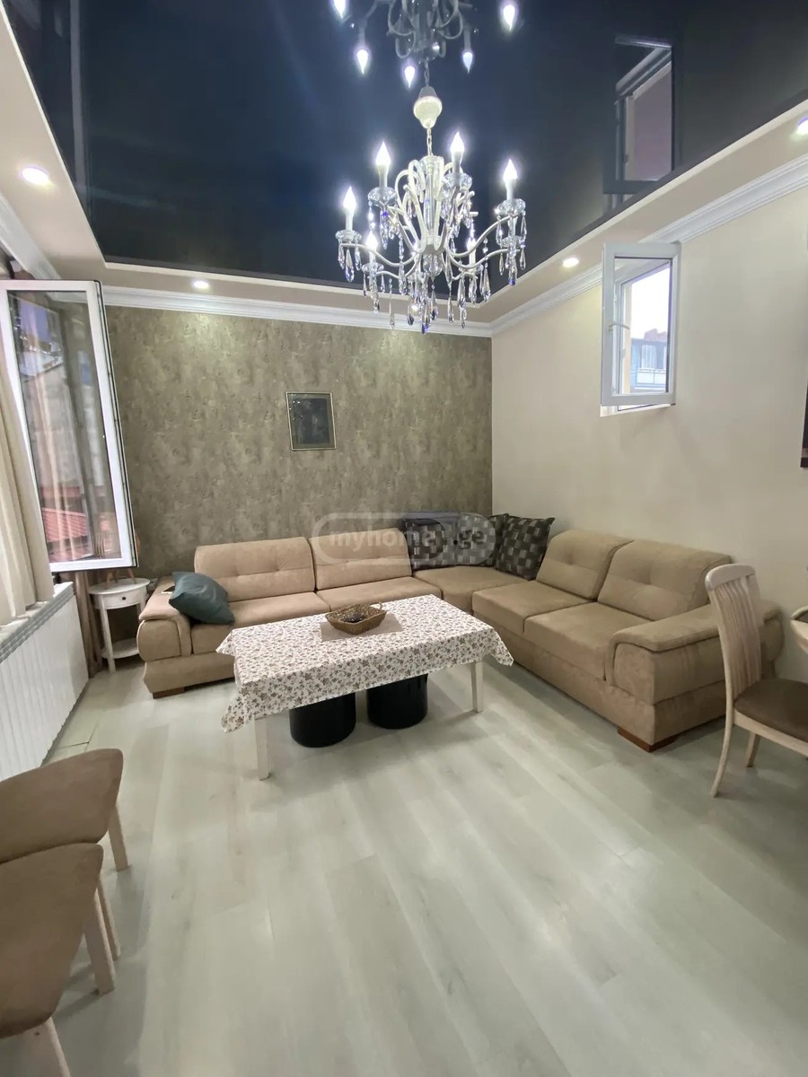 ბარათაშვილი ნ. ქ. 41 - 4 rooms