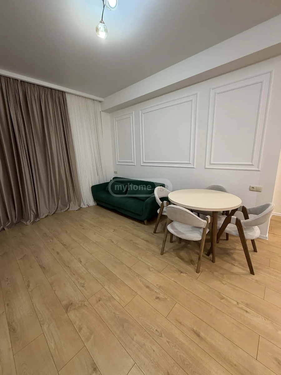 პეტრე იბერის ქ. 6ვ - 4 rooms